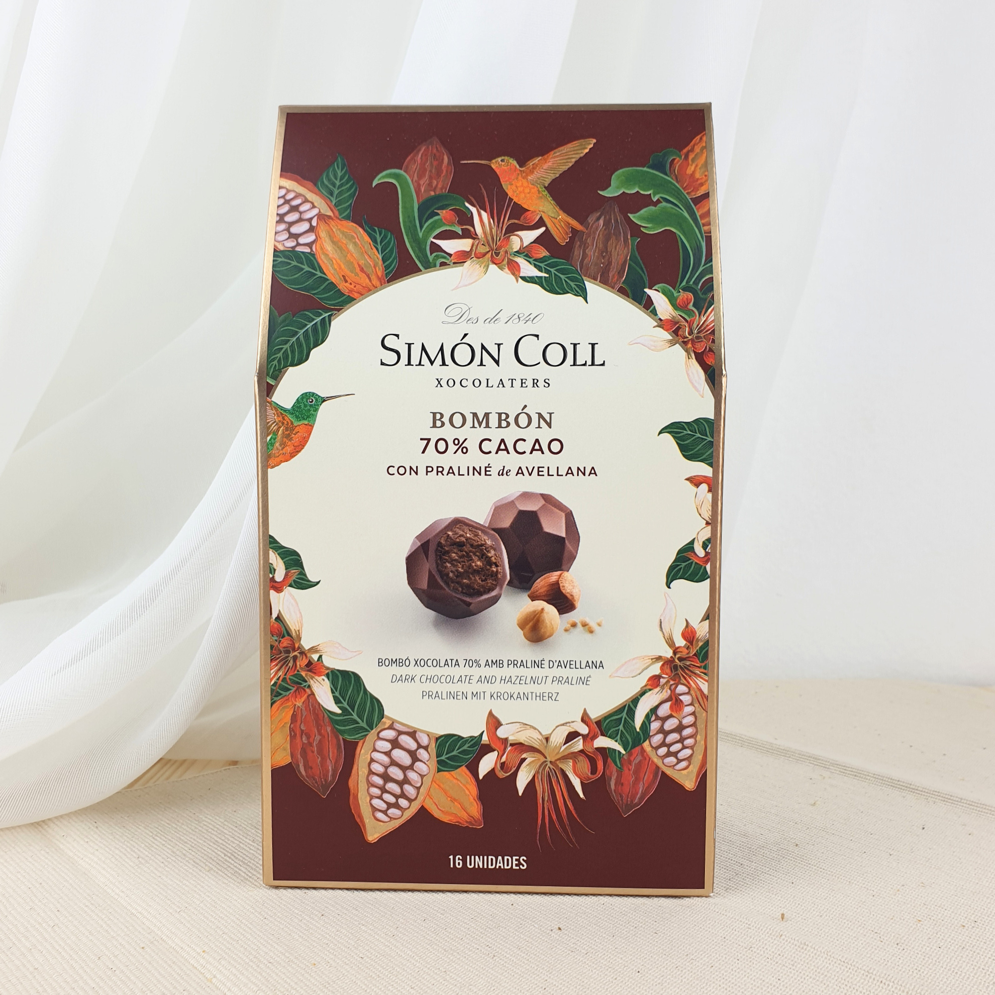 Bombones de Chocolate Nergo 70% y Praliné de Avellana Simon Coll