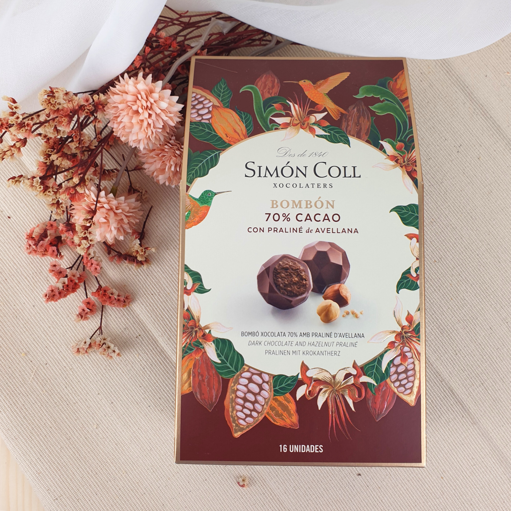 Bombones de Chocolate Nergo 70% y Praliné de Avellana Simon Coll