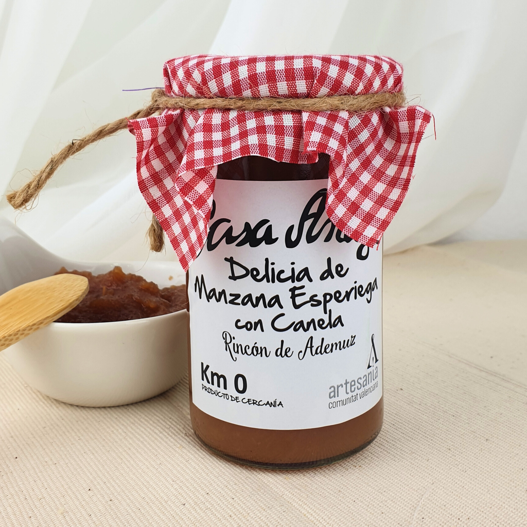 Яблочный десерт из сорта «Эспериега» с корицей от Casa Antiga