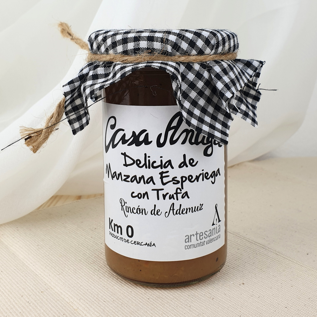 Деликатес из яблок Эспериега с трюфелем — Casa Antiga